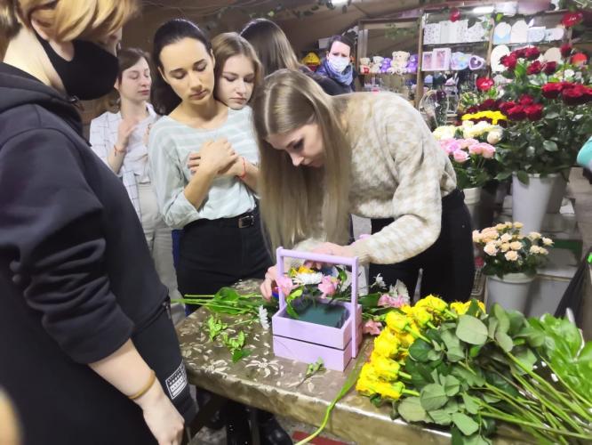 Экскурсия в салон «Цветочный рай»