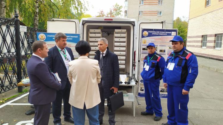 Stavropol State Agrarian University laboratory became one of the central figures at the first meeting of the regional services of Russia on livestock breeding