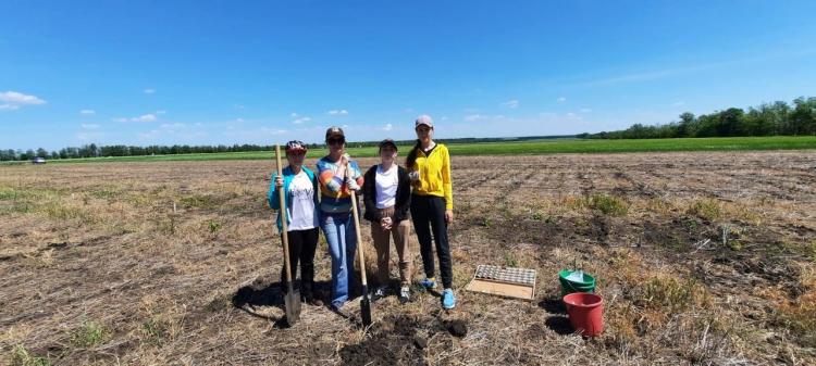 Field meeting of the "School of a young agronomist" in the Federal State Budgetary Scientific Institution "North Caucasian FSAC (Federal Scientific Agricultural Center)"