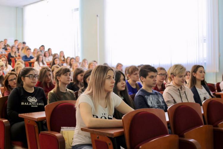 В Ставропольском ГАУ состоялась встреча студентов с ветераном Великой Отечественной войны Сергеем Ивановичем Ковалёвым