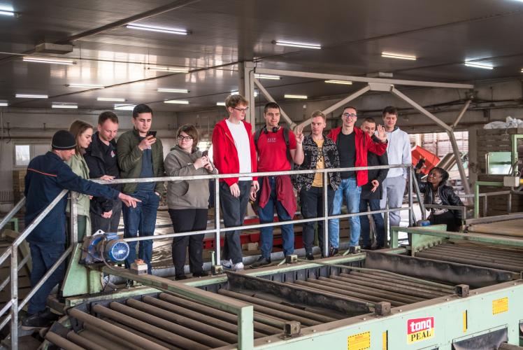 Students got acquainted with the work of LLC "Agrofirm "Zolotaya Niva"